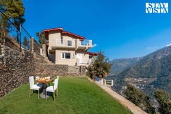 StayVista at Bird's Crest, Binsar
