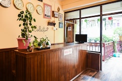 Hotel O Kaizen Residency, Mangan