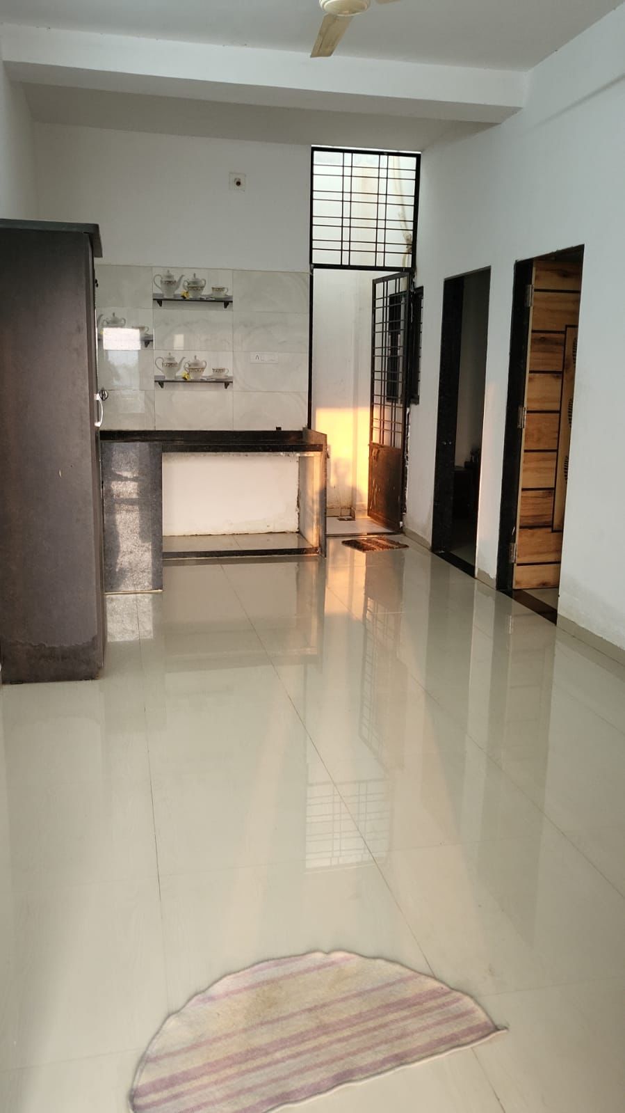 ESU HOMESTAY - Tap to explore photos