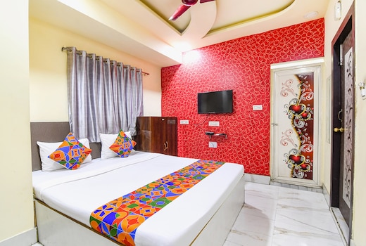 FabHotel Narayanan - Nr. Kolkata Airport