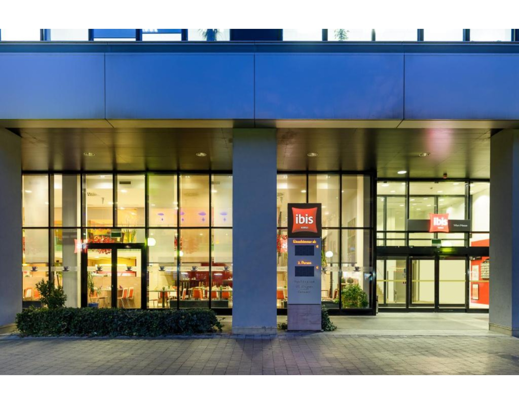 Ibis Hotel Wien Messe - Tap to explore photos