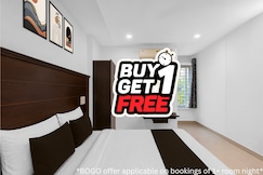 Super Townhouse Oak Mancherial Railway Station Formerly Vishnu Residency, Mancherial