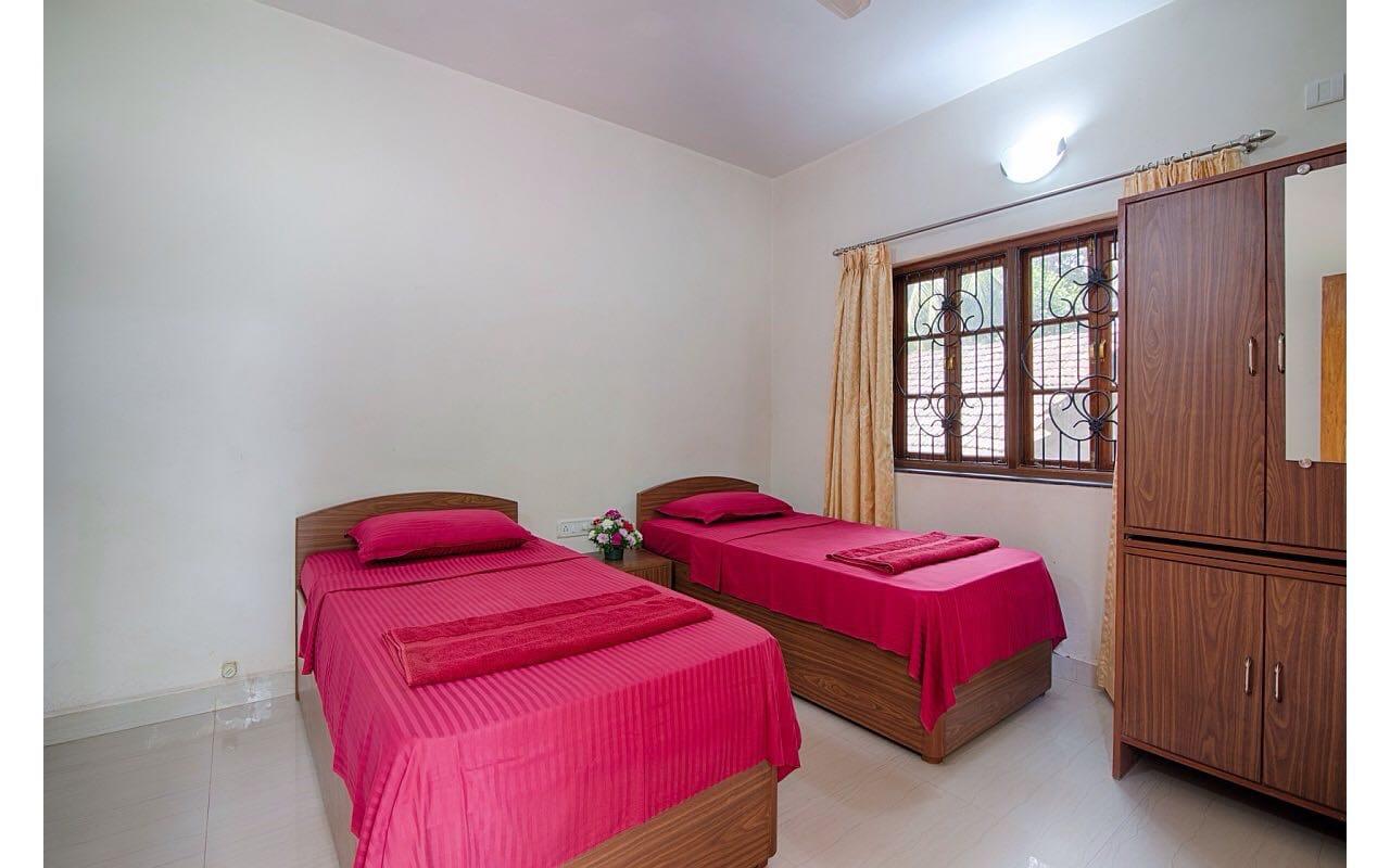 Luxurious 2bhk well furnished Apartment - Tap to explore photos