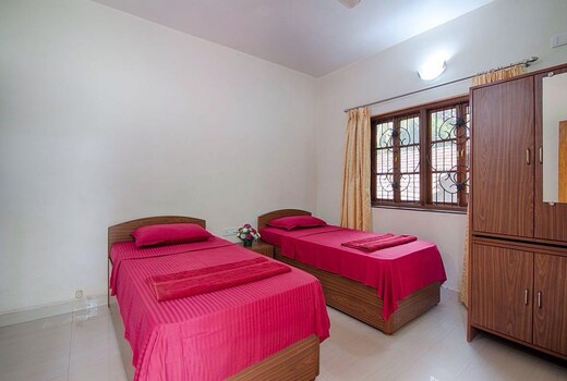 Luxurious 2bhk well furnished Apartment