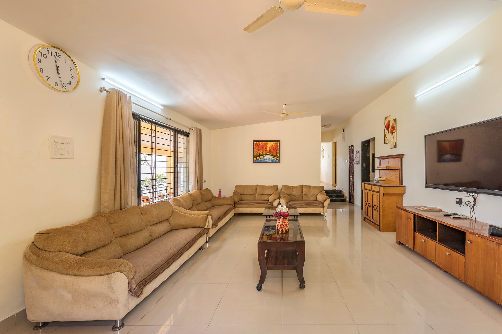 CosmicStays Countryside Panorama Lakeview Bungalow 5