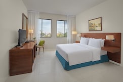 Holiday Inn & Suites BATANGAS LIMAPARK, Malvar