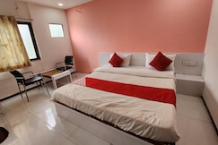 Hotel Sundara Palace, Dhule