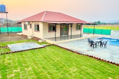 vacation farmhouse with swimming pool in Lonavala, Neral