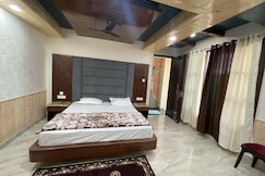 Anand Residency, Kandaghat