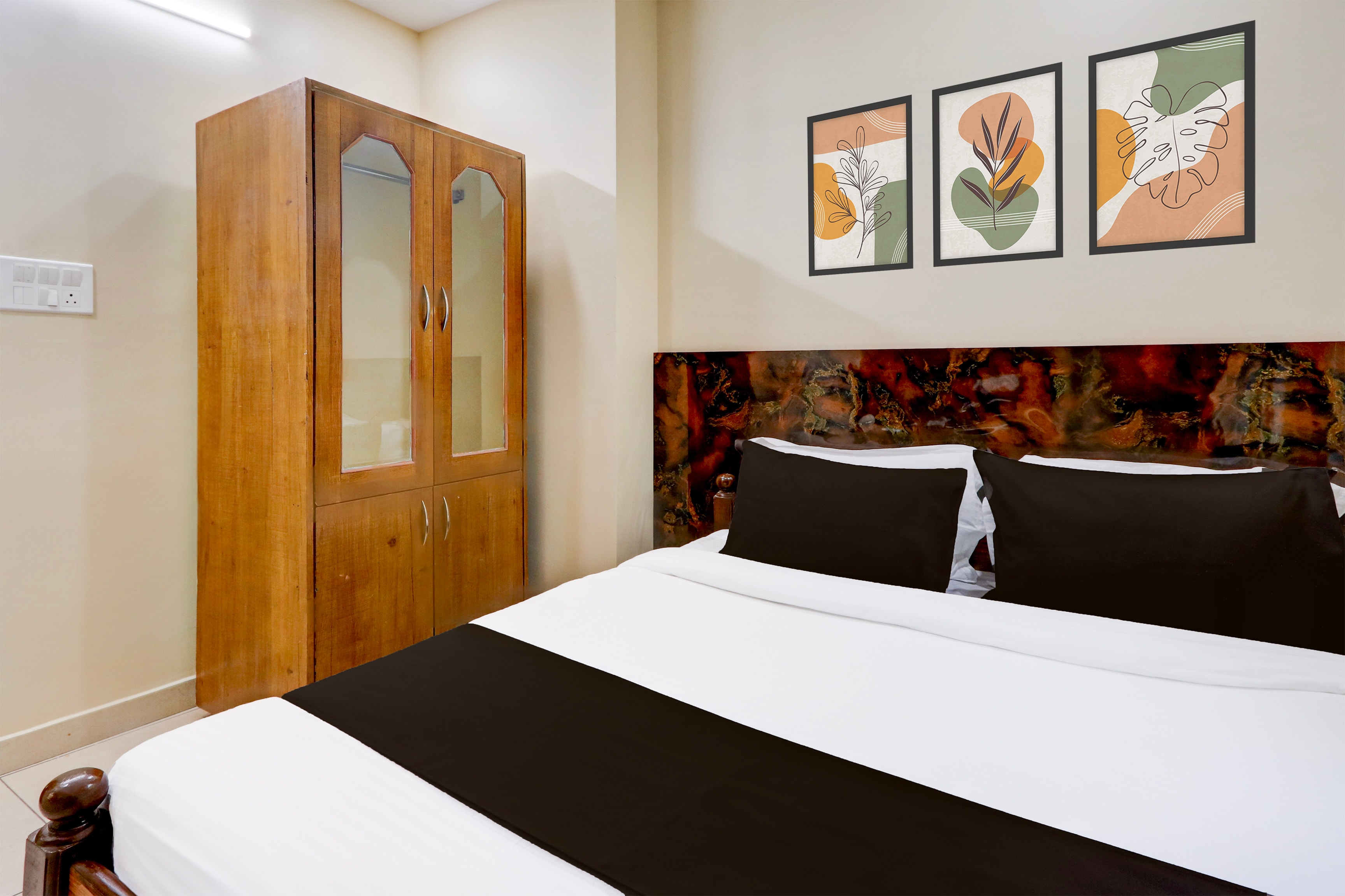 Hotel O Sai Manikanta Homes - Tap to explore photos