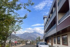 Hotel Radha Vallabh, Ukhimath