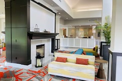 Hilton Garden Inn Columbia, Cooper
