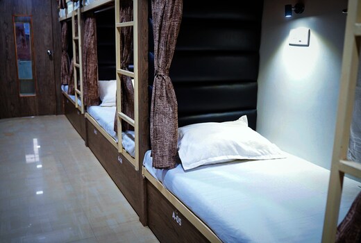 Dormitory World AC 24 Hours