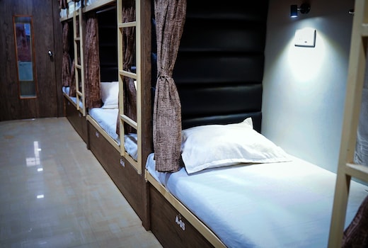 Dormitory World AC 24 Hours