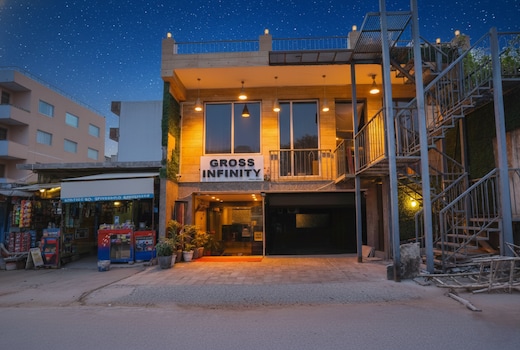 FabHotel Delta Suites I