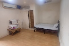 Super Budget Apartments, Mumbai
