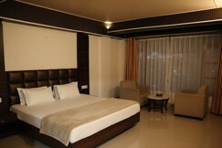 HOTEL SHIMLA REGENCY, Theog