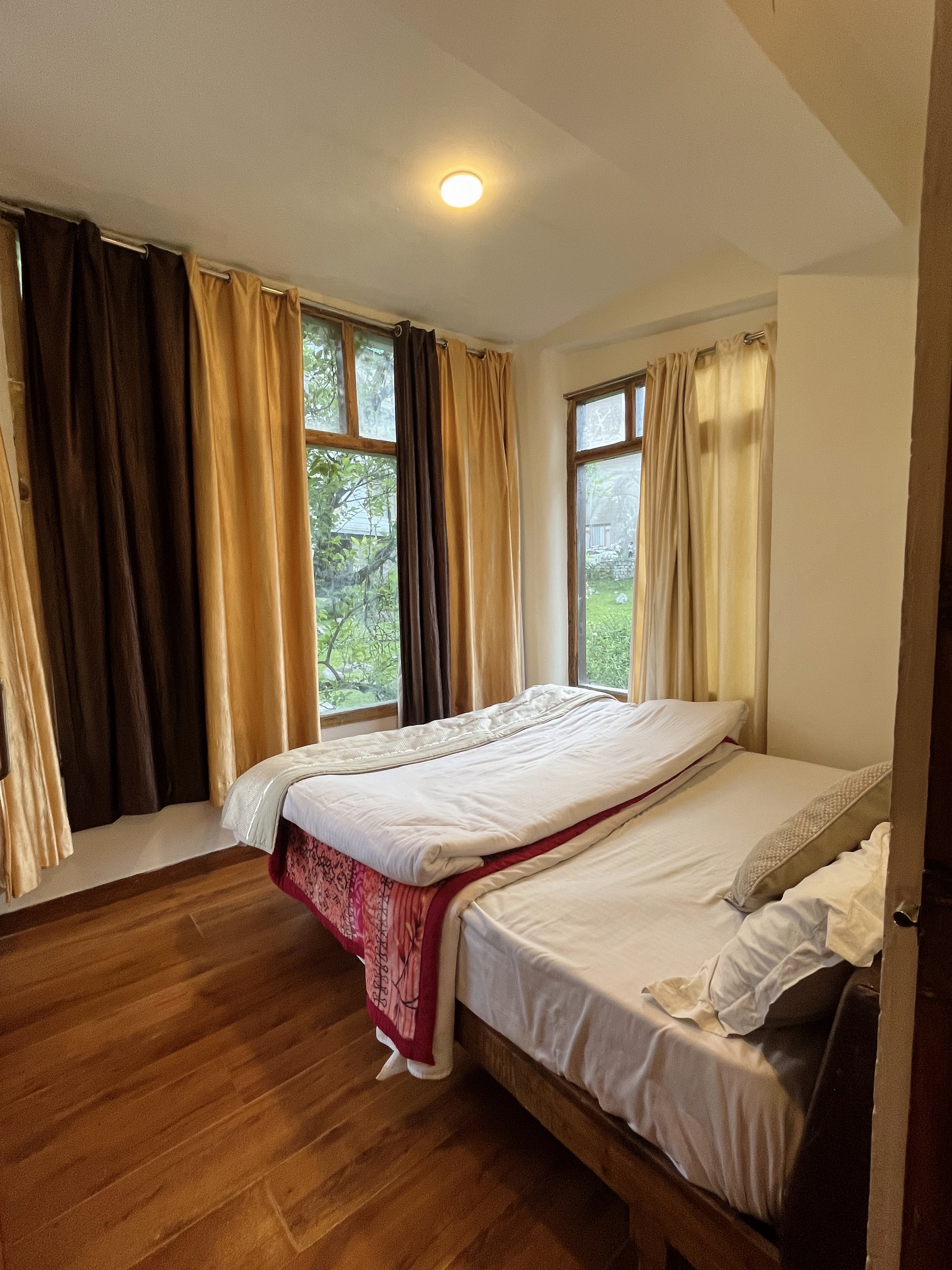 Tourist Hotel (10 Mins Walking from Mall), Manali - Tap to explore photos