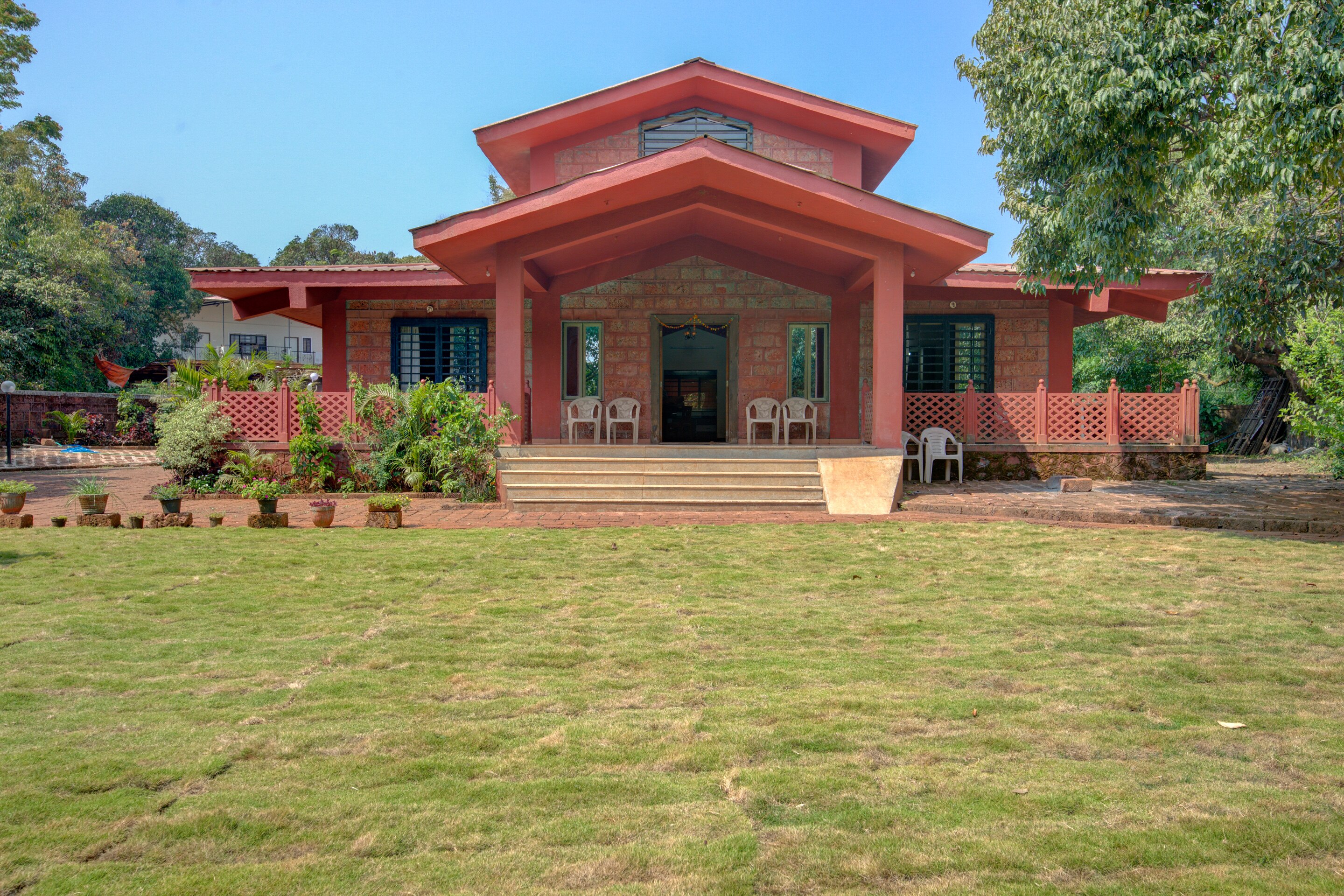 Living Space Cottage Mahabaleshwar Cottage Price Address Reviews