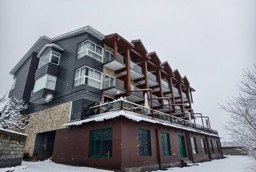 The Voyage - A Luxury Mountain Haven by DROSIAA