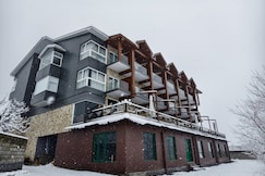 The Voyage - A Luxury Mountain Haven by DROSIAA, Manali