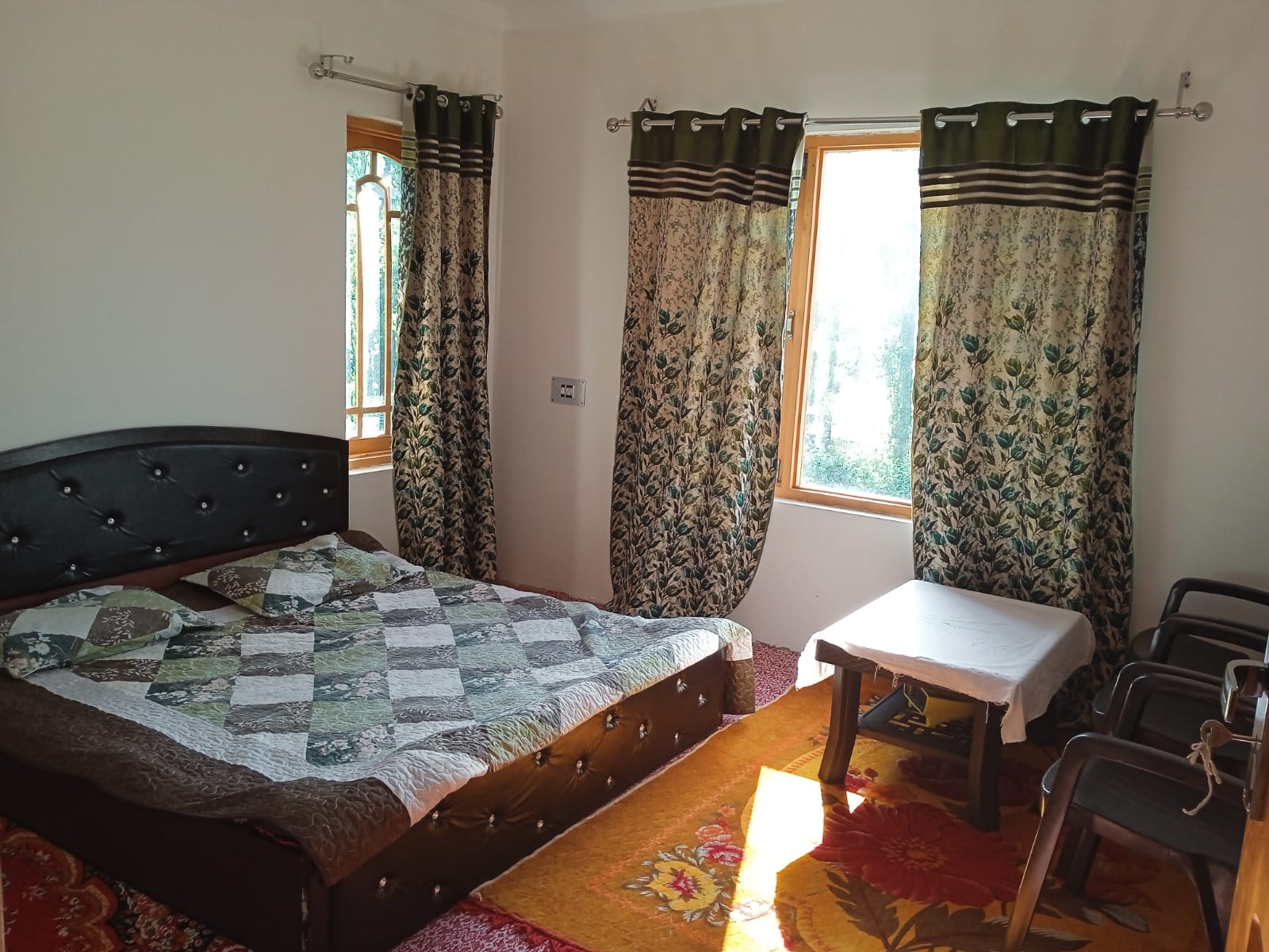 Rehaish GA Homestay - Tap to explore photos