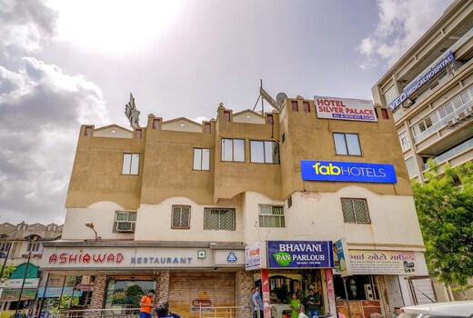 Hotel Silver Palace , Jashodanagar