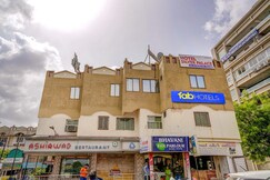 Hotel Silver Palace , Jashodanagar, Ahmedabad