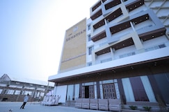 The Venetian Hotel, Adilabad