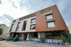 THE CLAN HOTEL - VIJAY NAGAR INDORE, Indore