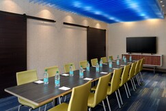 Holiday Inn Express and Suites Brunswick, Glynn