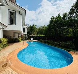 Swimming Pool 1