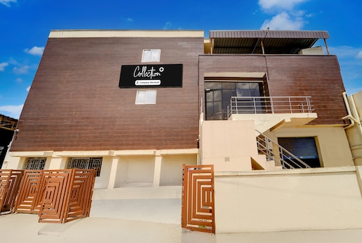 Super Collection O Avarampalayam Bus Stop Formerly Krish Castle