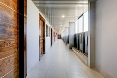 Hotel O Relax Inn, Vadodara