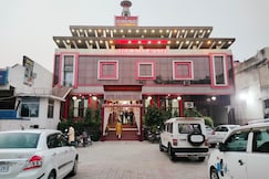 The RAI's Palace Hotels and Marriage hall, Ghazipur