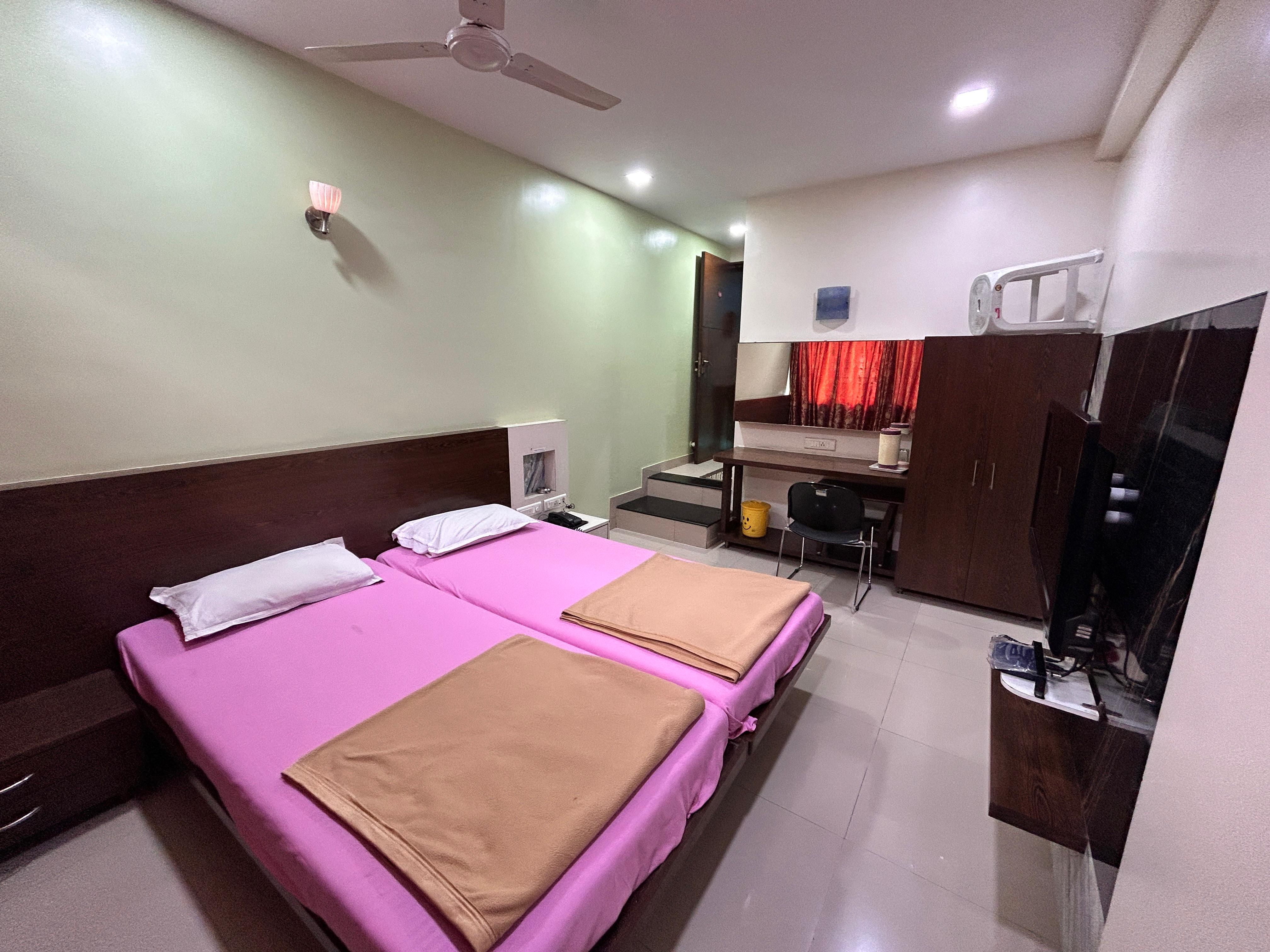 Deluxe Non AC Room 1