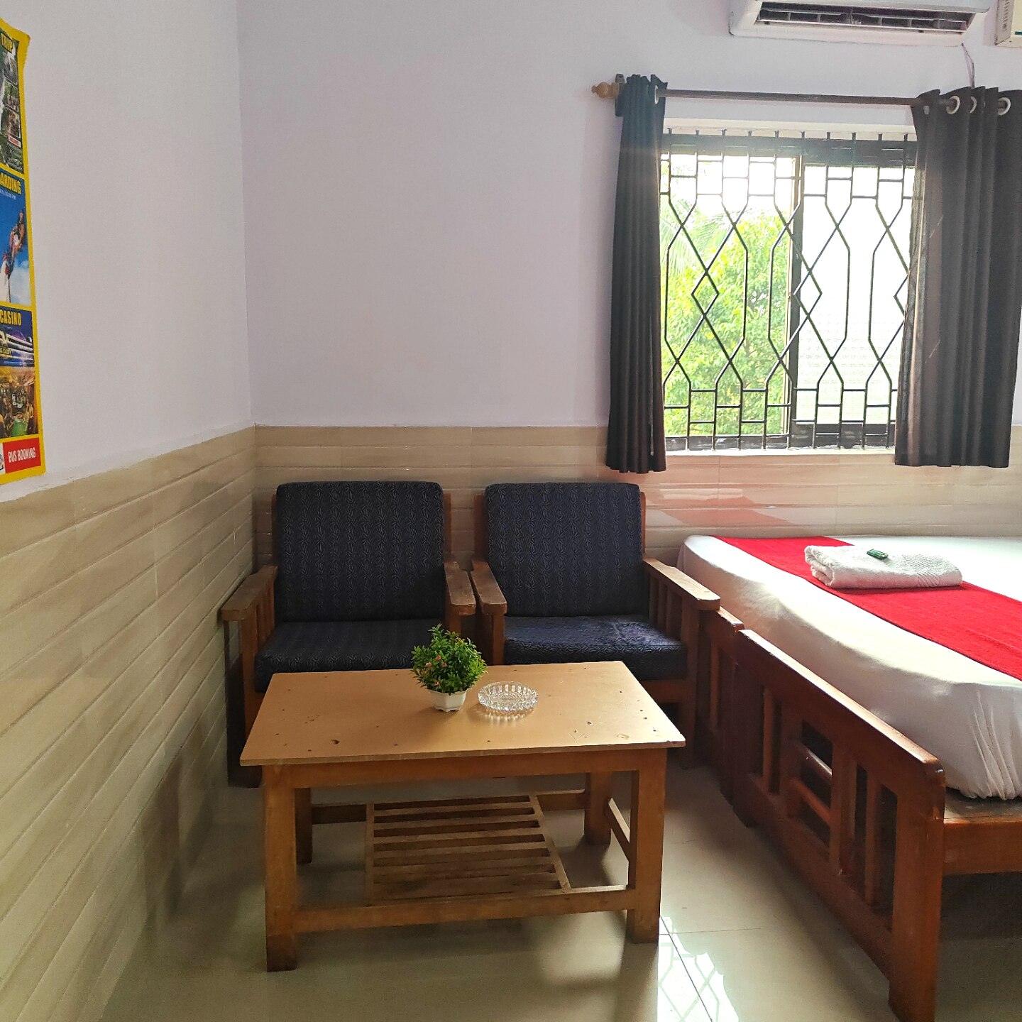 Mahamaya Kalika Guest House - Tap to explore photos
