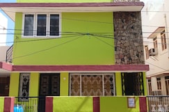 Avenue Dorms, Madurai