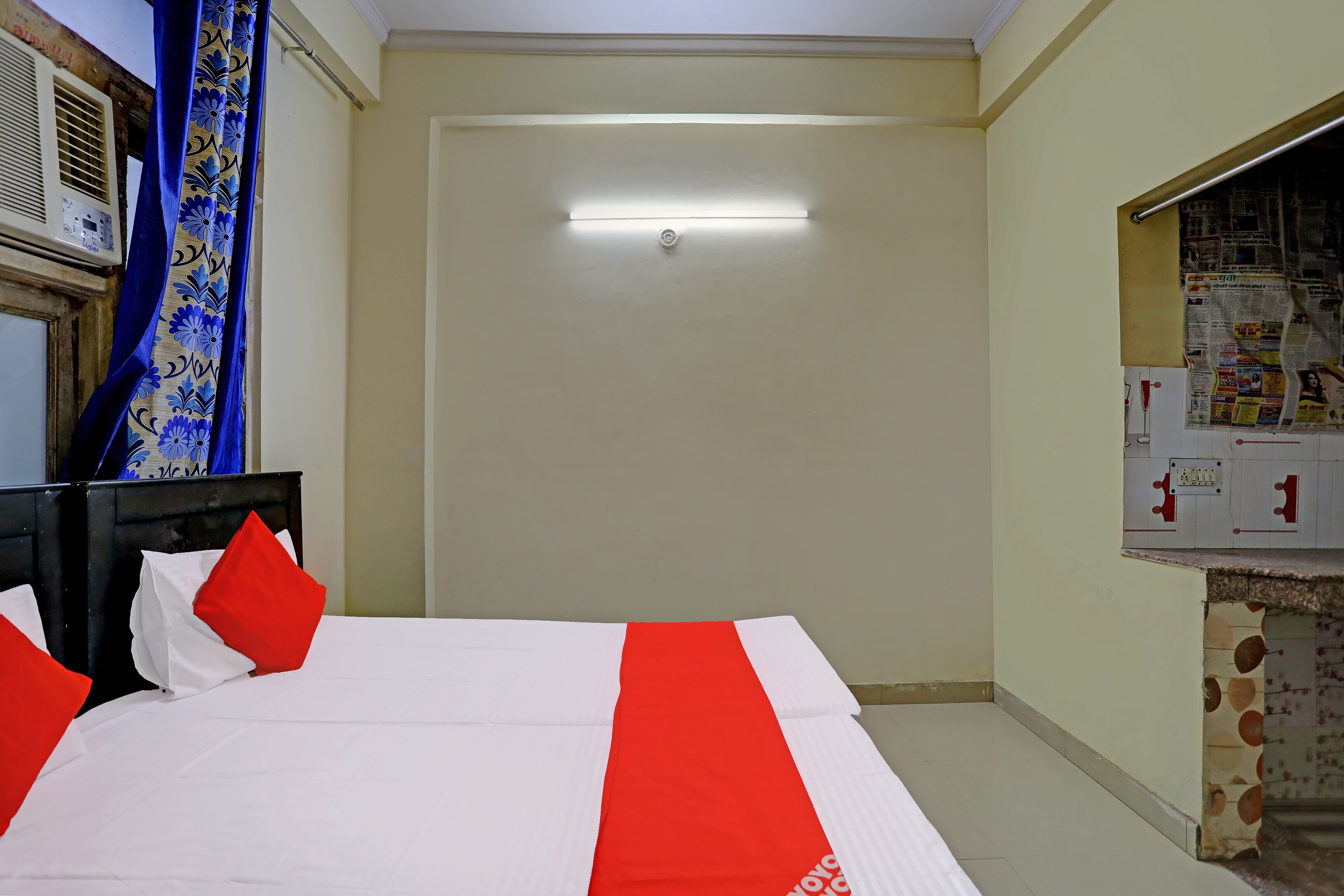 Hotel O Wamson Alpha Co living Stays - Tap to explore photos