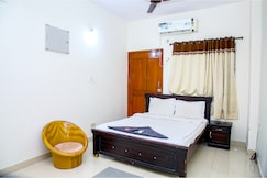 Sri Ramanjaneya Nilayam Service Apartment, Hyderabad