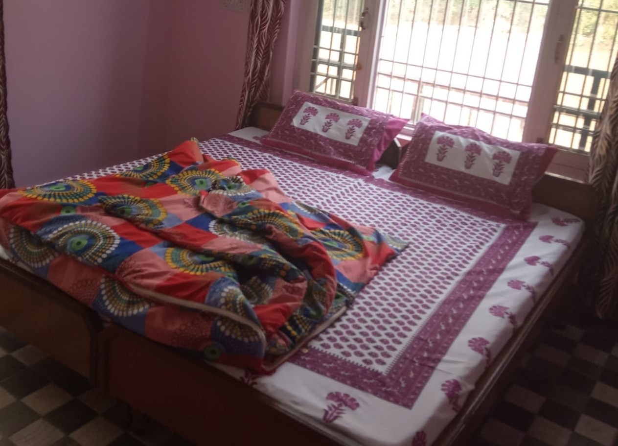Vivek Homestay - Tap to explore photos