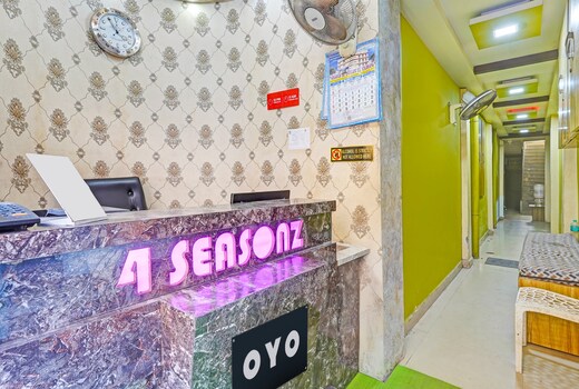 Hotel O 4 Seasonz Residency