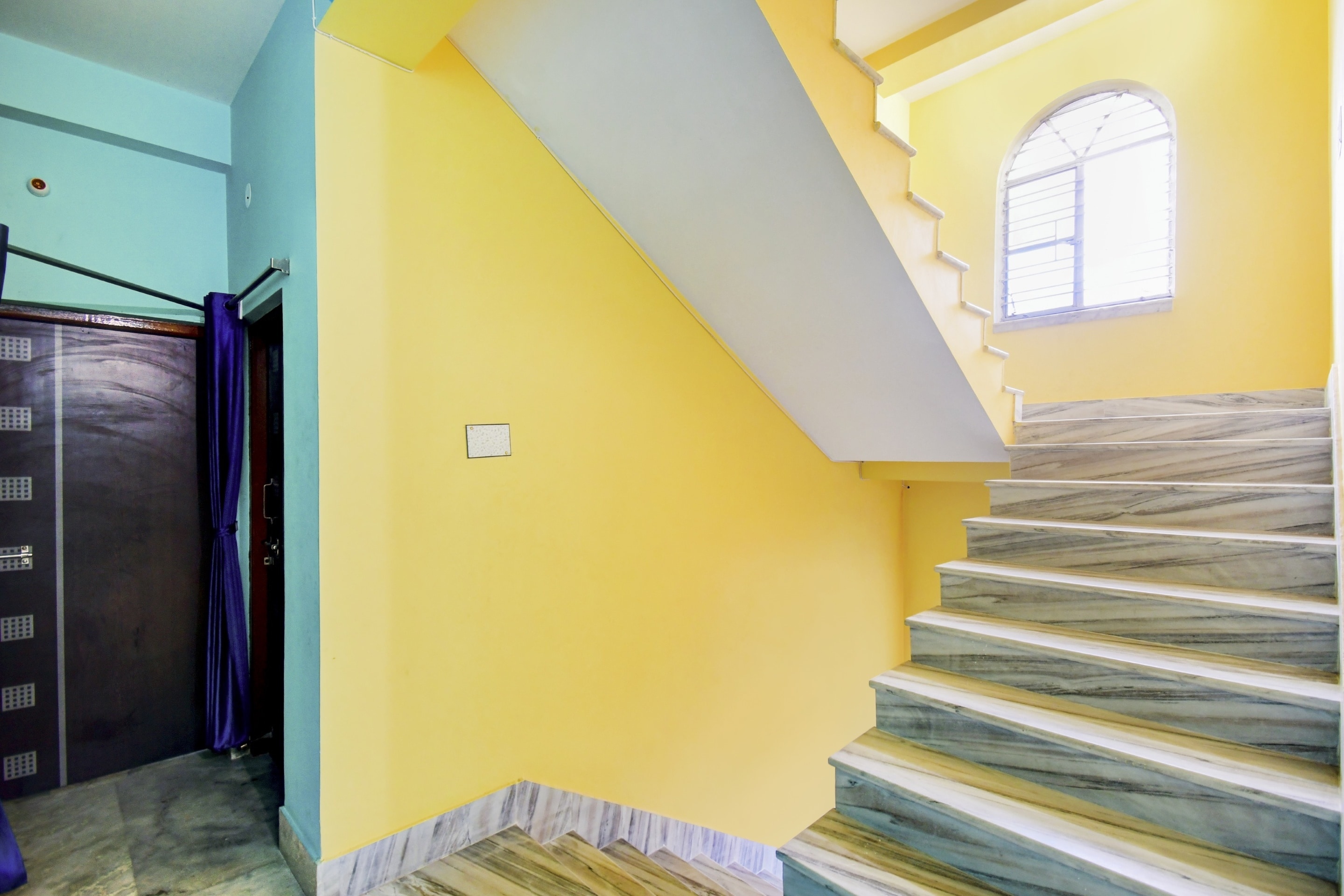 Hotel O URBAN NEST GUEST HOUSE - Tap to explore photos