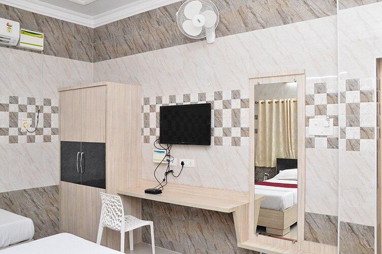 Photos of SURYA'S GUEST HOUSE Guest House in Chennai