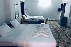 Ave Maria Holiday Home | Rooms & Wi-Fi, Goa