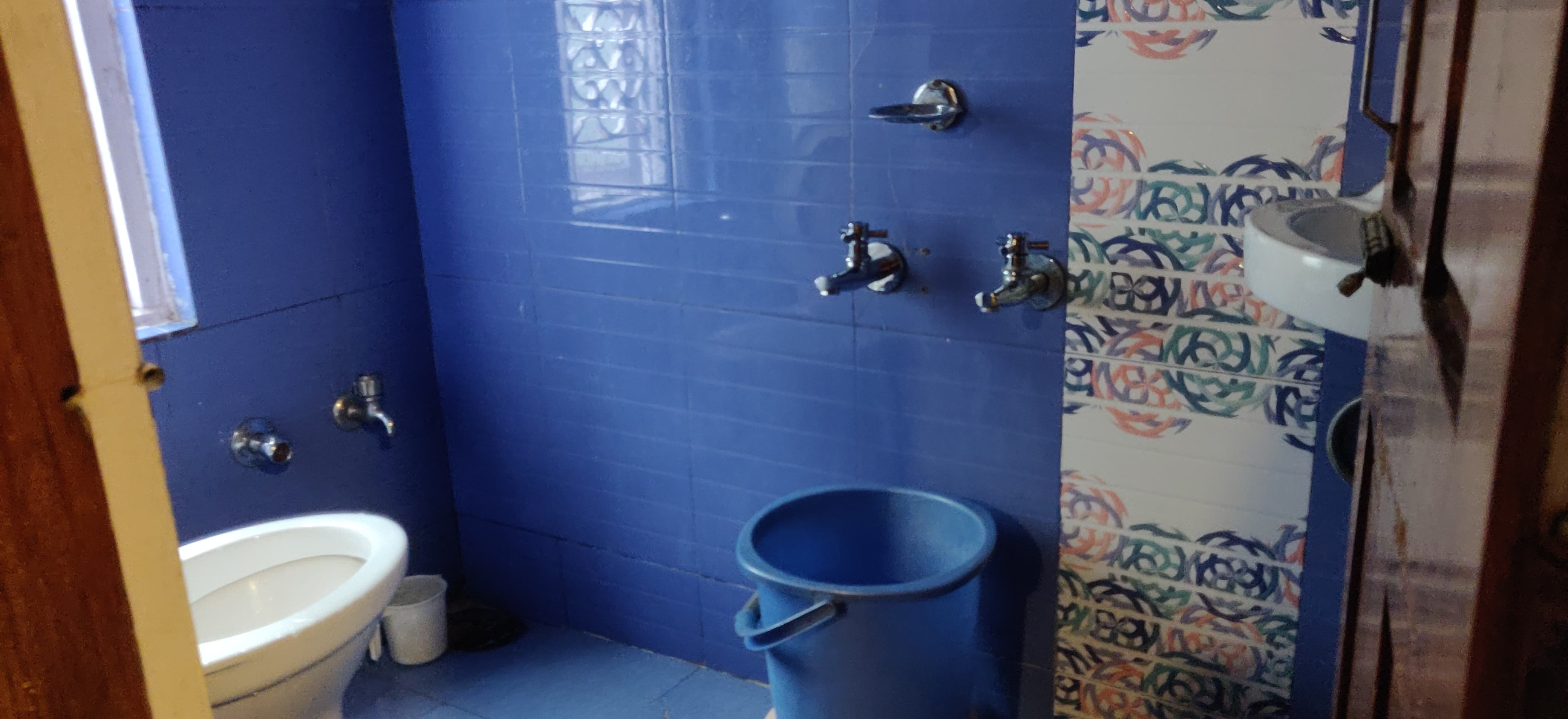 Mehdudia GuestHouse - Tap to explore photos