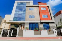 FabHotel La Banian, Indore