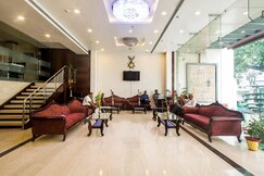 Hotels Near Kashi Vishwanath Temple Book from 353 Hotels                             
