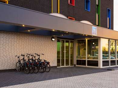 ibis budget Rotterdam The Hague Airport - Tap to explore photos