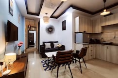 Sundae Airport Metro Dwarka 2 BHK, Delhi